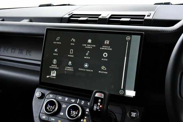Land Rover Defender 110 3.0 D250 X-dynamic Hse 110 Black #35
