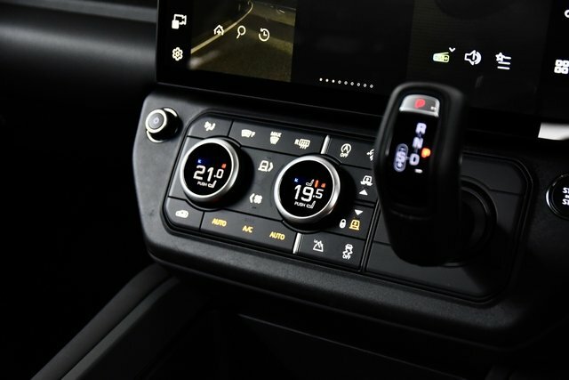 Land Rover Defender 110 3.0 D250 X-dynamic Hse 110 Black #48