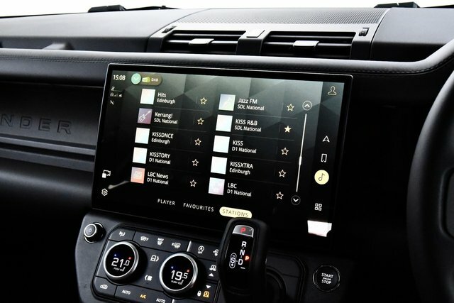 Land Rover Defender 110 3.0 D250 X-dynamic Hse 110 Black #37