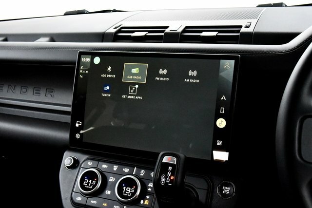 Land Rover Defender 110 3.0 D250 X-dynamic Hse 110 Black #38