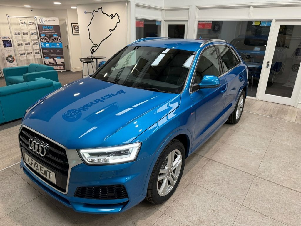 Audi Q3 2L S Line Edition LF18EWT Blue #4