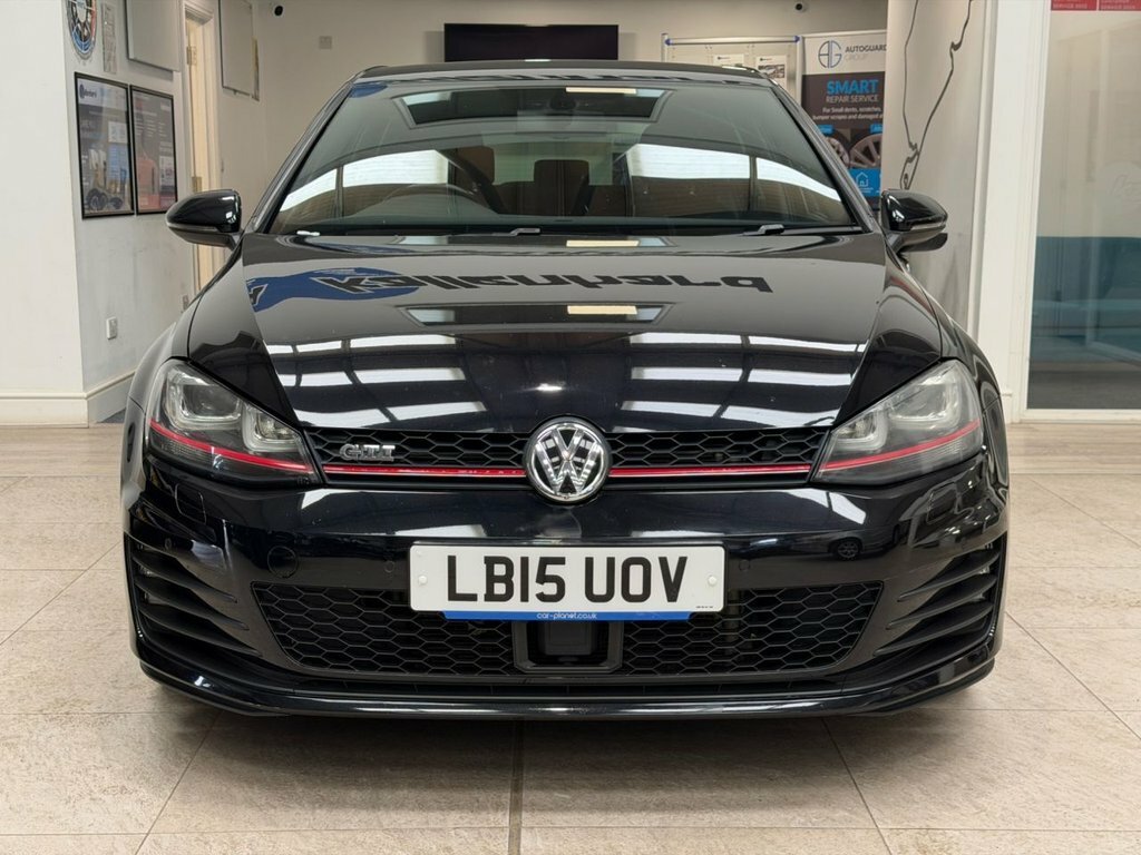 Volkswagen Golf 2L Gti Black