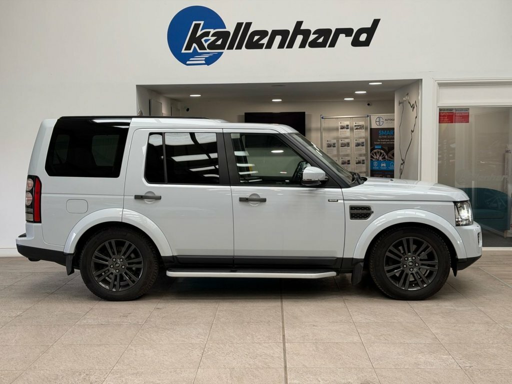 Land Rover Discovery 4 3L Graphite White #2