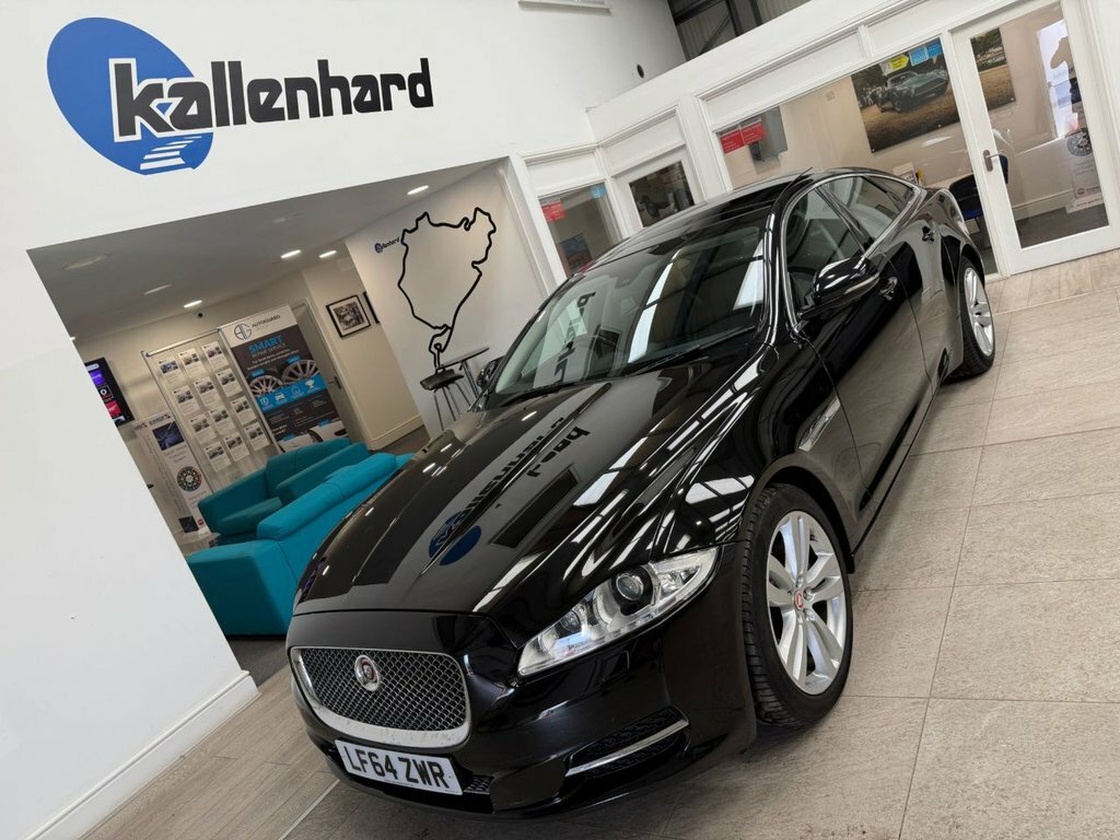 Jaguar XJ 3.0D V6 Portfolio Black #8