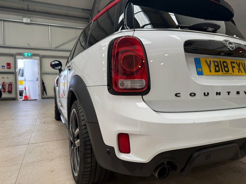 Mini Countryman Cooper Classic White #13