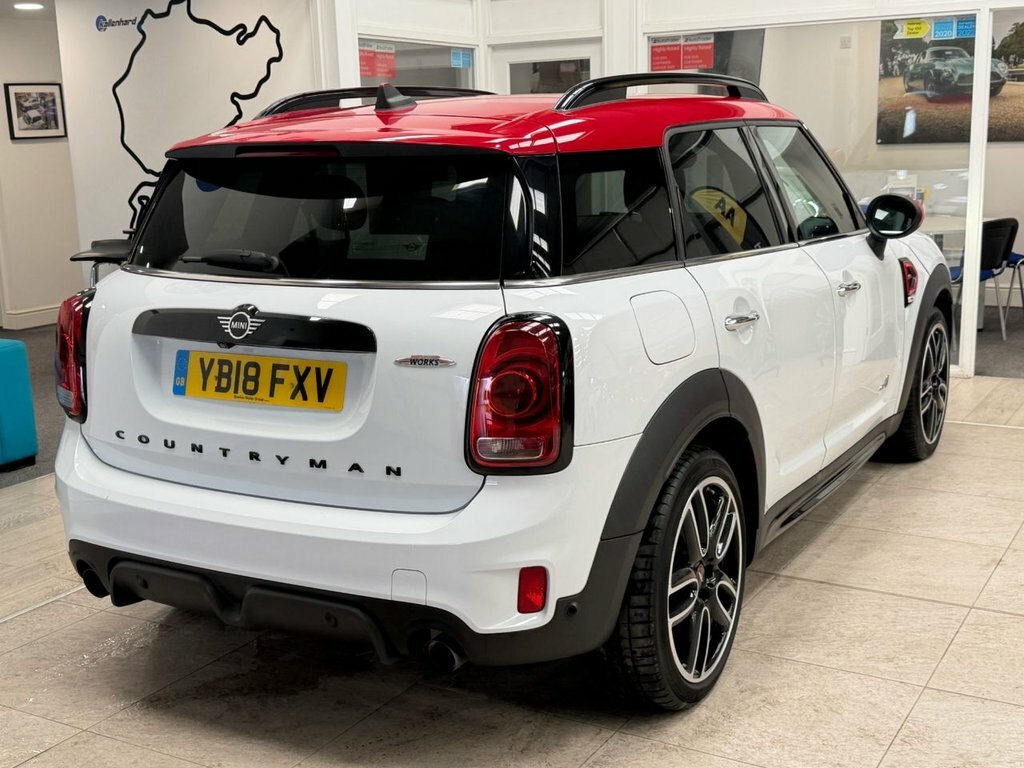 Mini Countryman Cooper Classic White #24