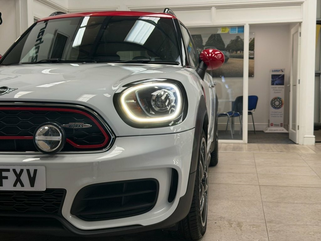 Mini Countryman 2L John Cooper Works White #6