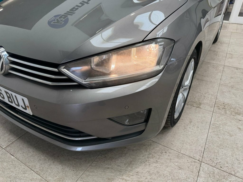 Volkswagen Golf SV 2L Se Black #8