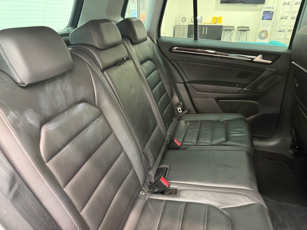 Volkswagen Golf SV 2L Se Black #18