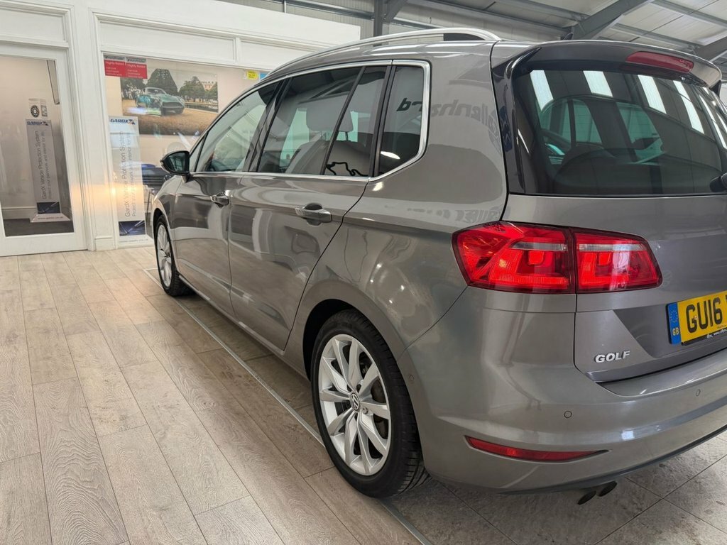 Volkswagen Golf SV 2L Se Black #10