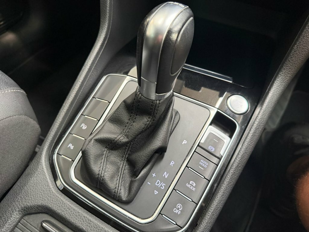 Volkswagen Golf SV 2L Se Black #31