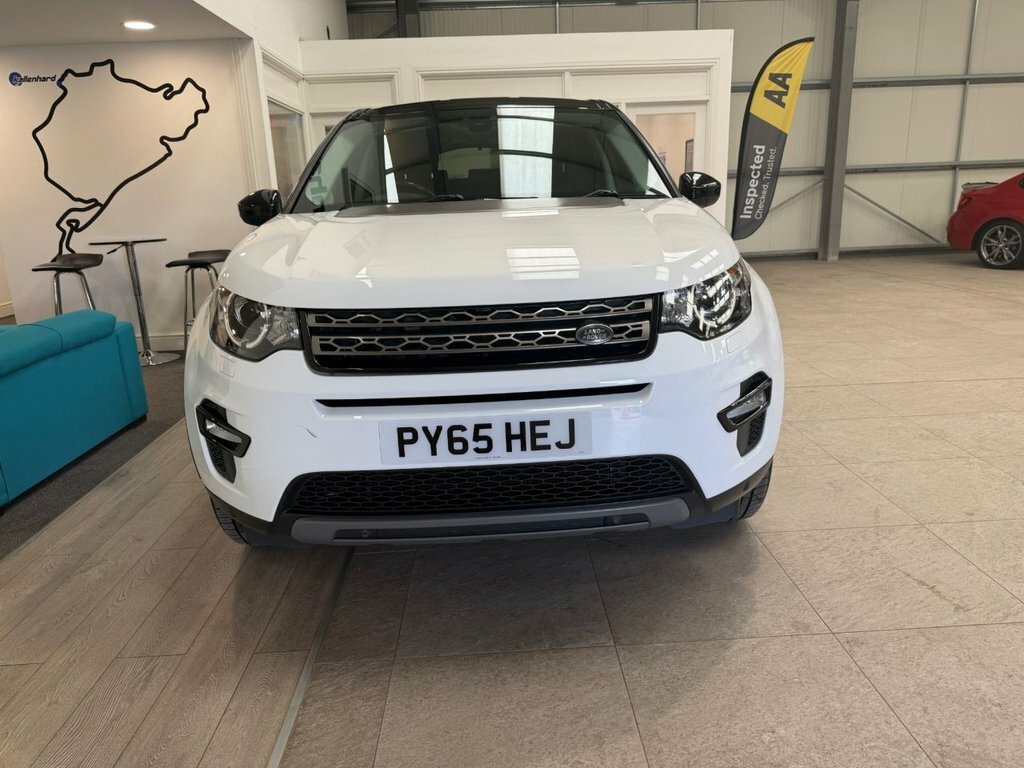 Land Rover Discovery Sport 2L Se Tech White #5