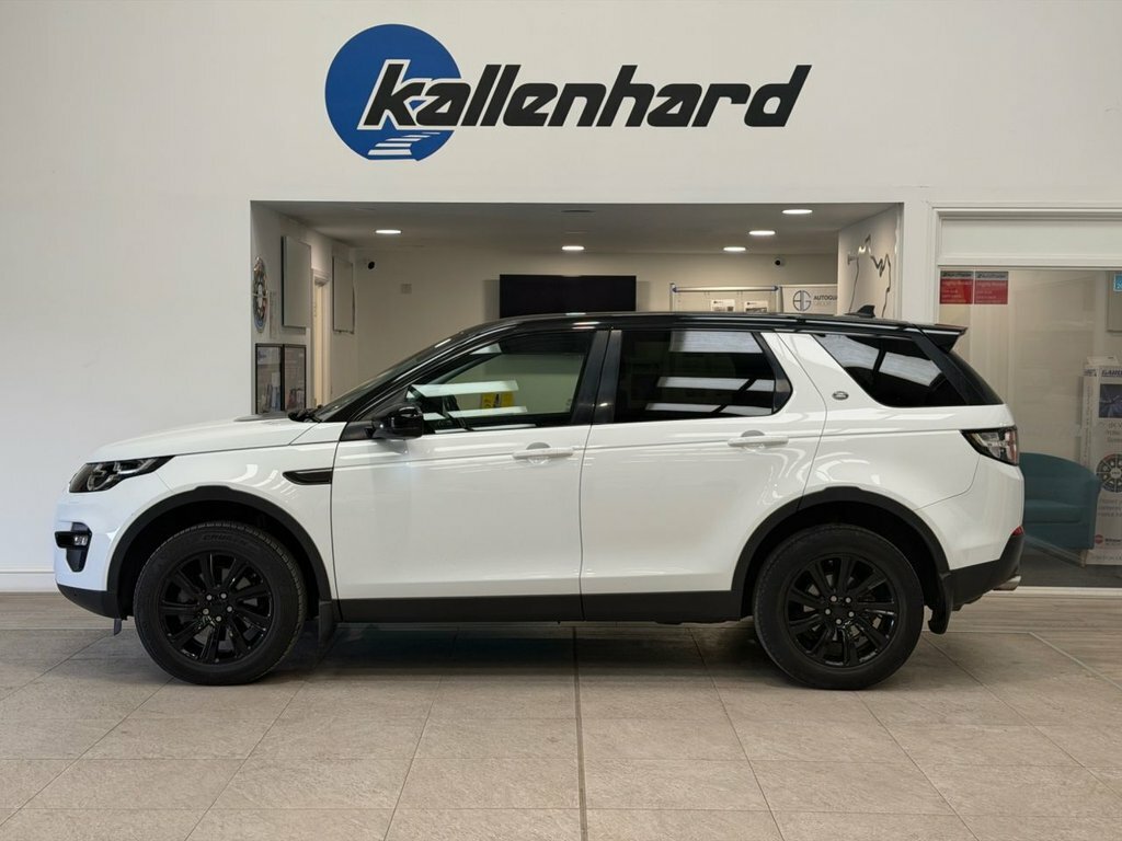 Land Rover Discovery Sport 2L Se Tech White #2