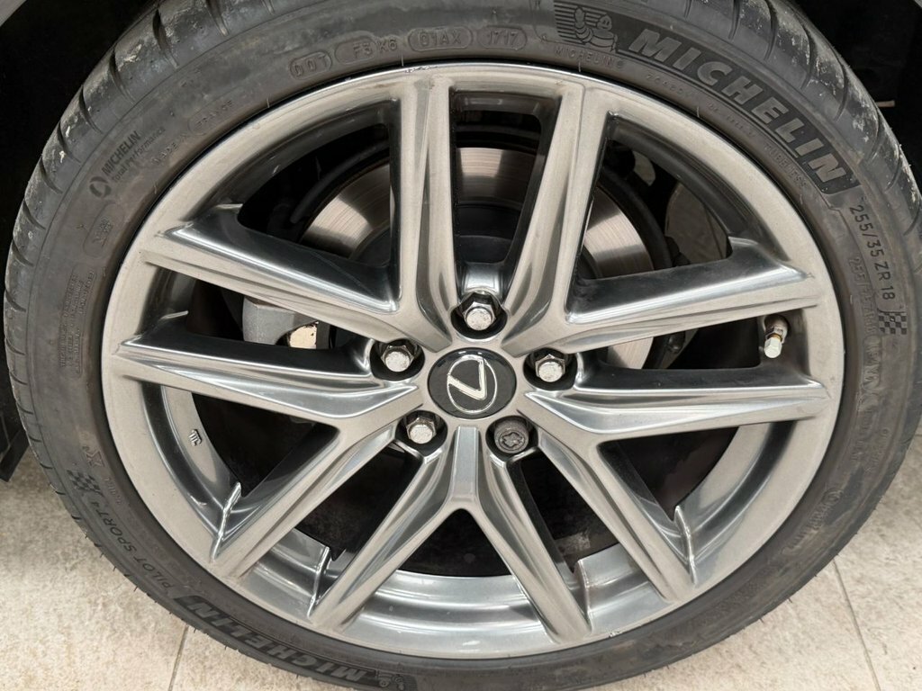 Lexus IS 300H F-sport Cvt Navigationleather #16
