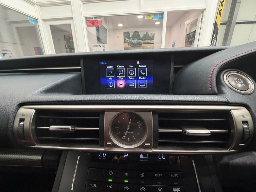 Lexus IS 300H F-sport Cvt Navigationleather #28