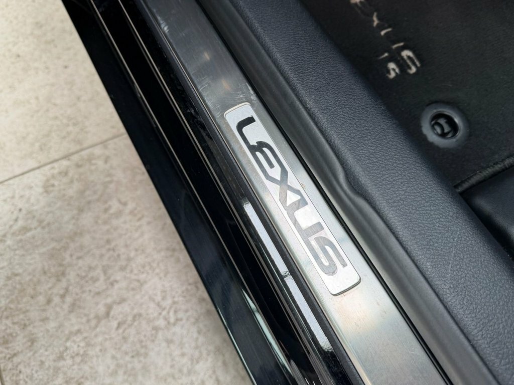 Lexus IS 300H F-sport Cvt Navigationleather #35