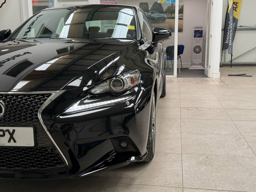 Lexus IS 300H F-sport Cvt Navigationleather #15