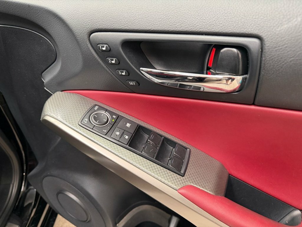 Lexus IS 300H F-sport Cvt Navigationleather #8