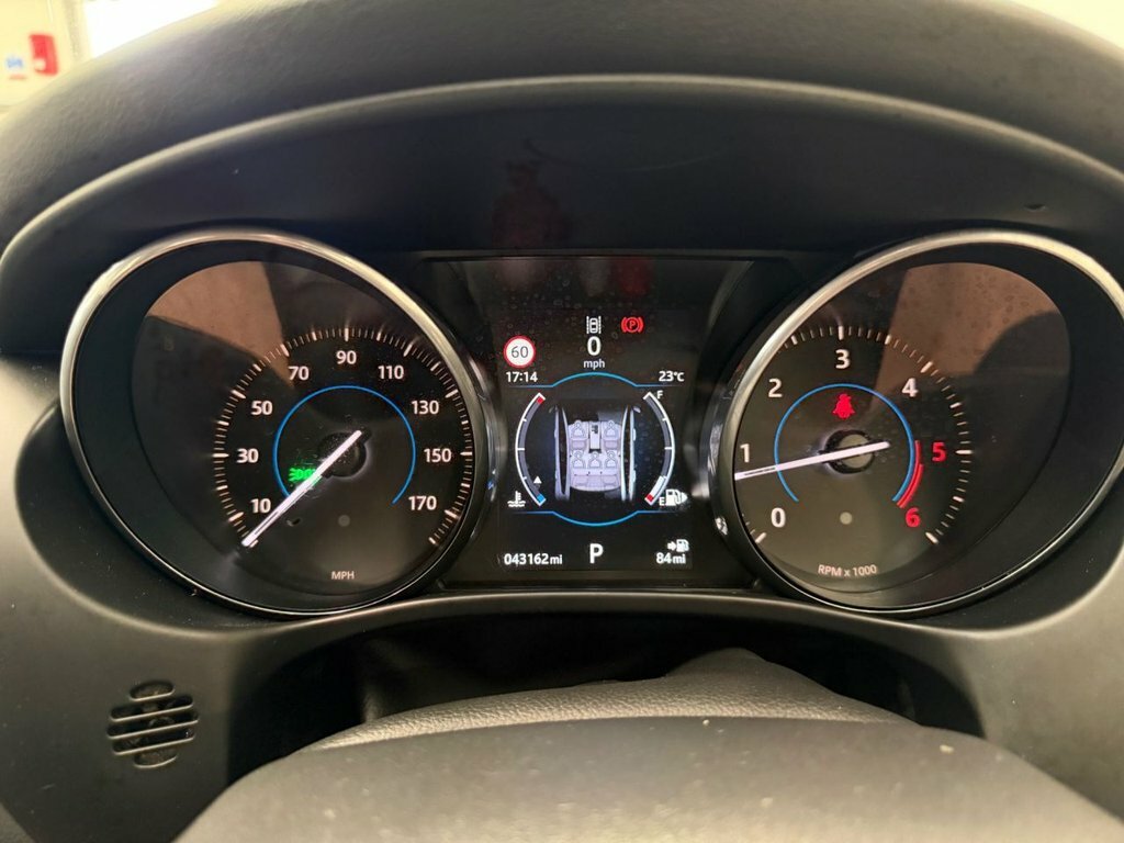 Jaguar XE 2L Portfolio Red #5