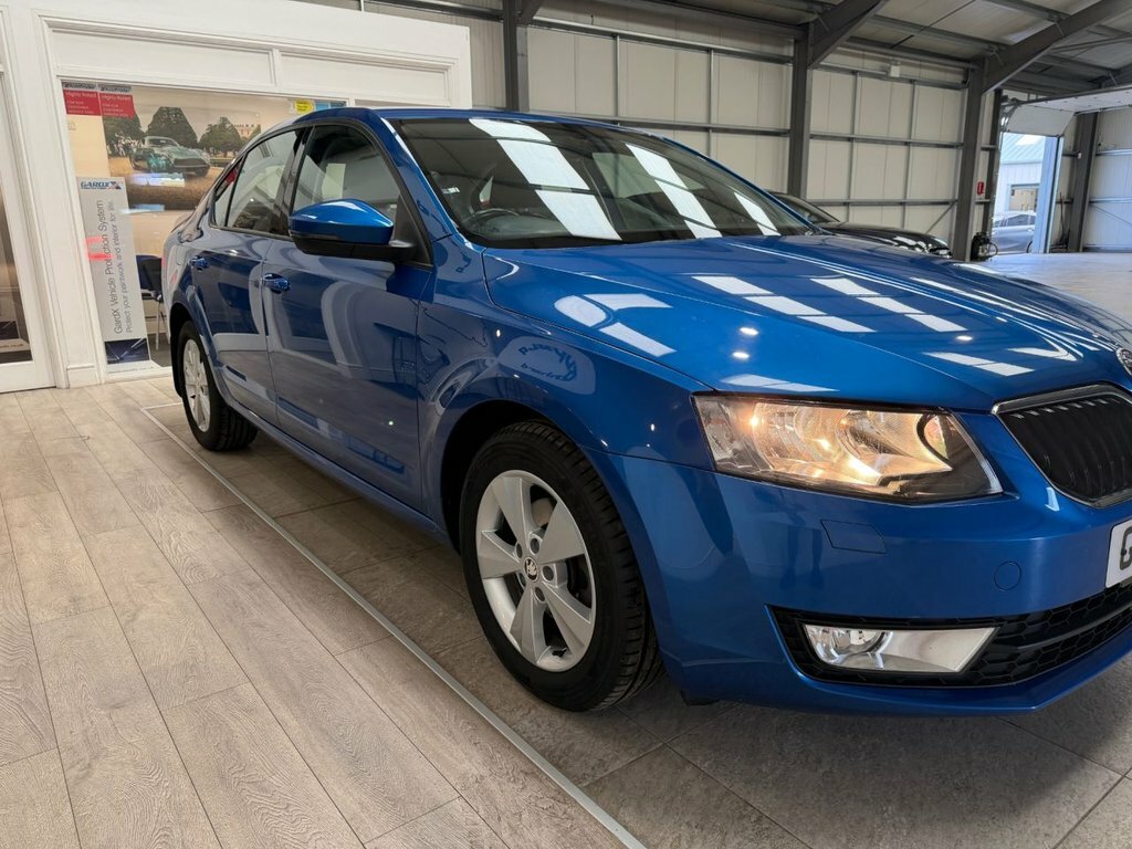Skoda Octavia 1.4L Se L Blue #3