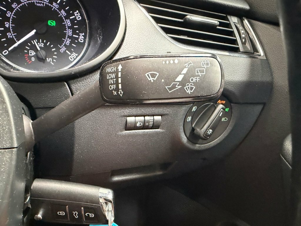 Skoda Octavia 1.6 Tdi Se Technology Euro 6 Ss Black #30