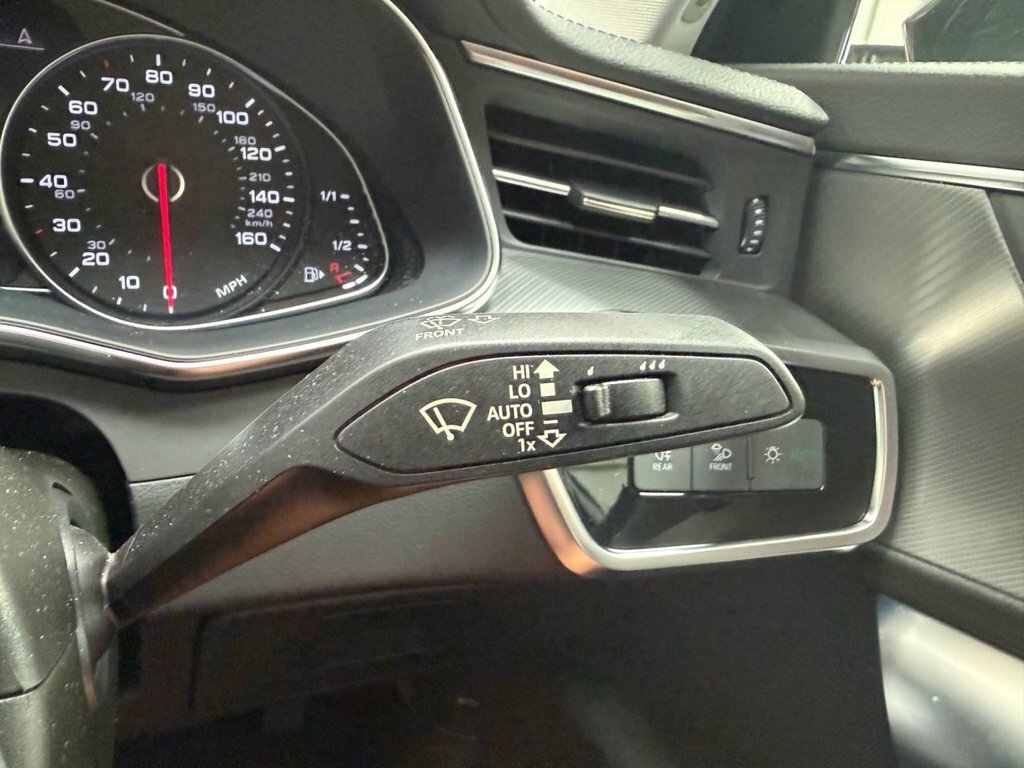 Audi A6 Saloon 2L Black Edition Grey #30