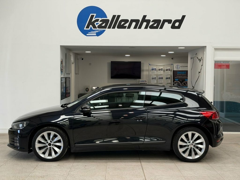 Volkswagen Scirocco 1.4L Gt Black