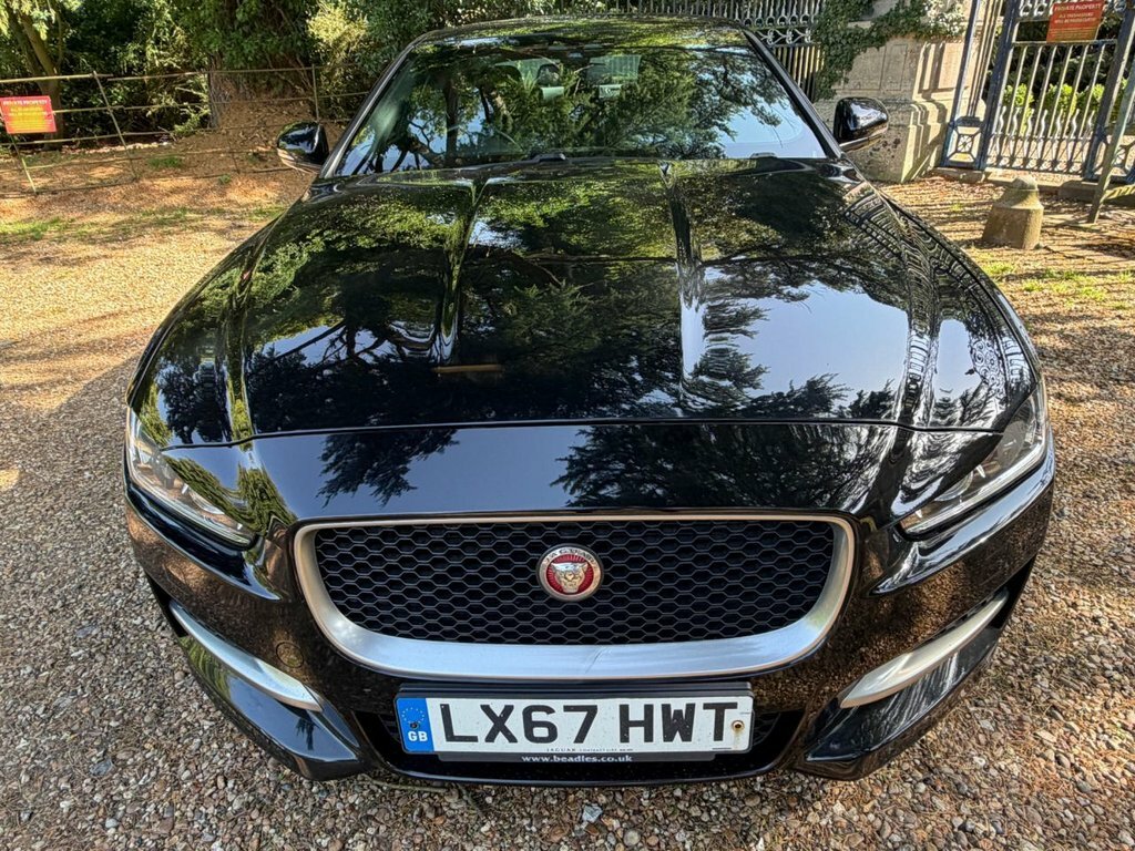 Jaguar XE  Black #12