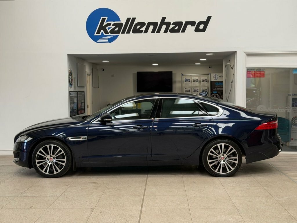 Jaguar XF 2L Portfolio Blue #2