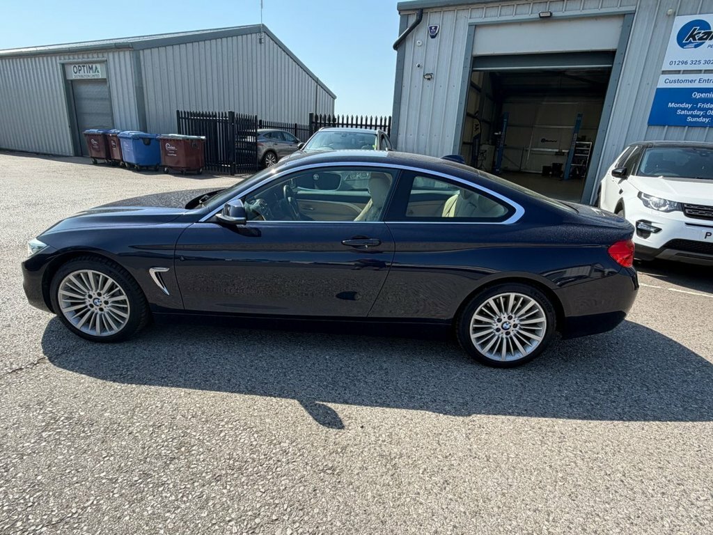 BMW 4 Series Gran Coupe 3L M Sport White #8