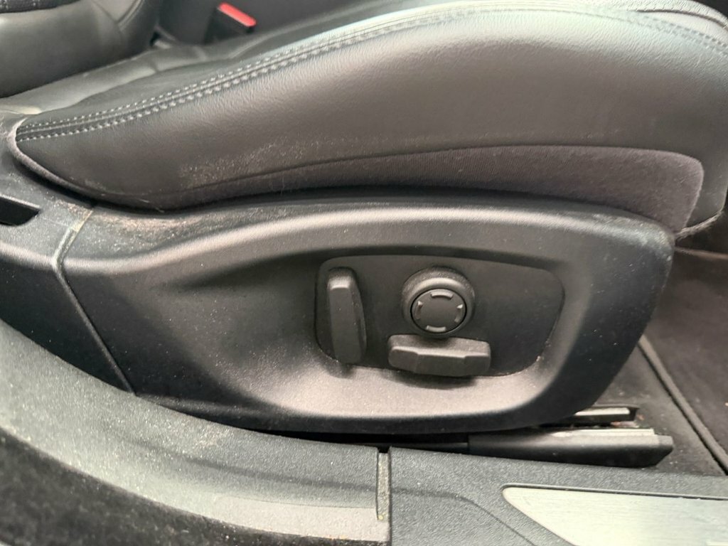Jaguar XF 2L Portfolio Blue #6