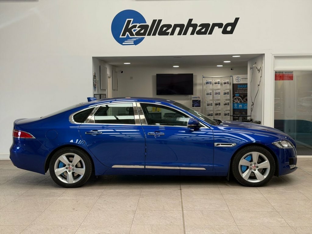 Jaguar XF 2.0 Xf Prestige  #35