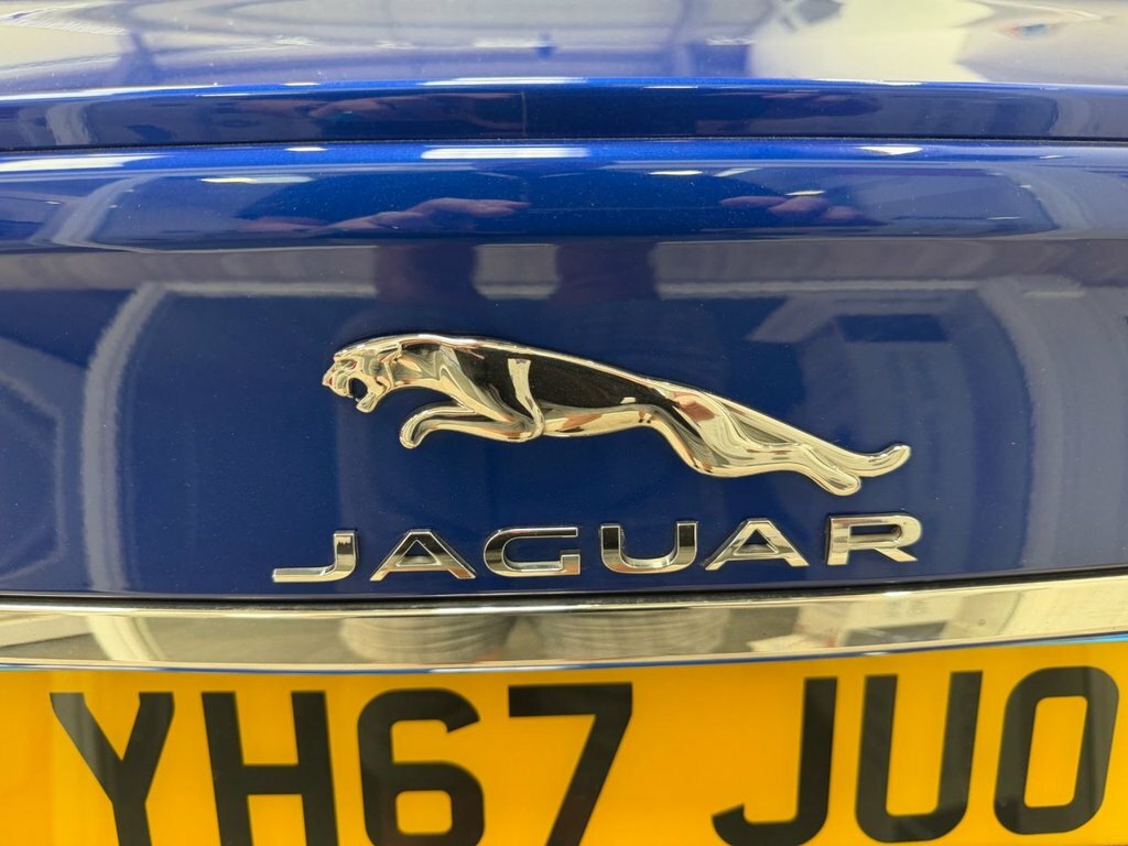 Jaguar XF 2.0 Xf Prestige  #31