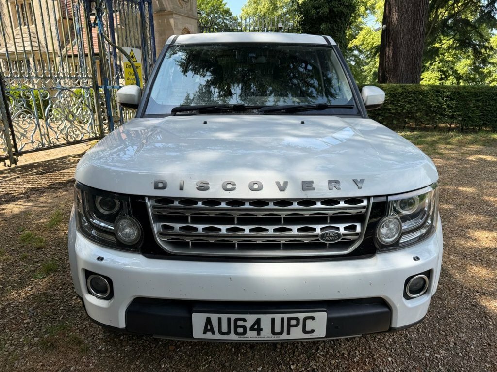 Land Rover Discovery 4 3L Hse White #5