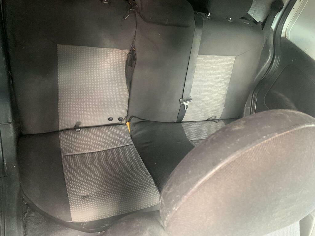 Vauxhall Combo 1700 Cdti E4 White #11