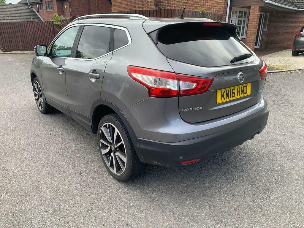 Nissan Qashqai 1.5 Dci Tekna 2Wd Euro 6 S S KM16HND Grey #4