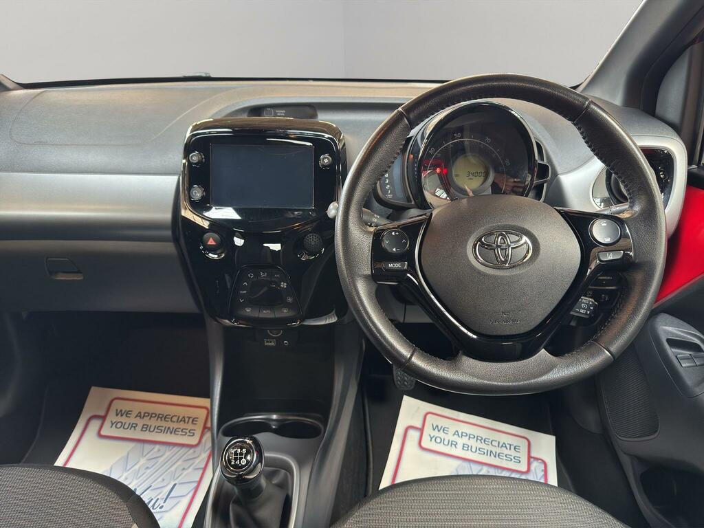 Toyota Aygo 1.0 Vvt-i X-trend Euro 6 Ss GU71WVH Red #2