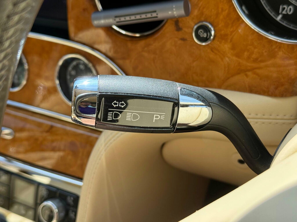 Bentley Mulsanne Mulsanne V8 Blue #23