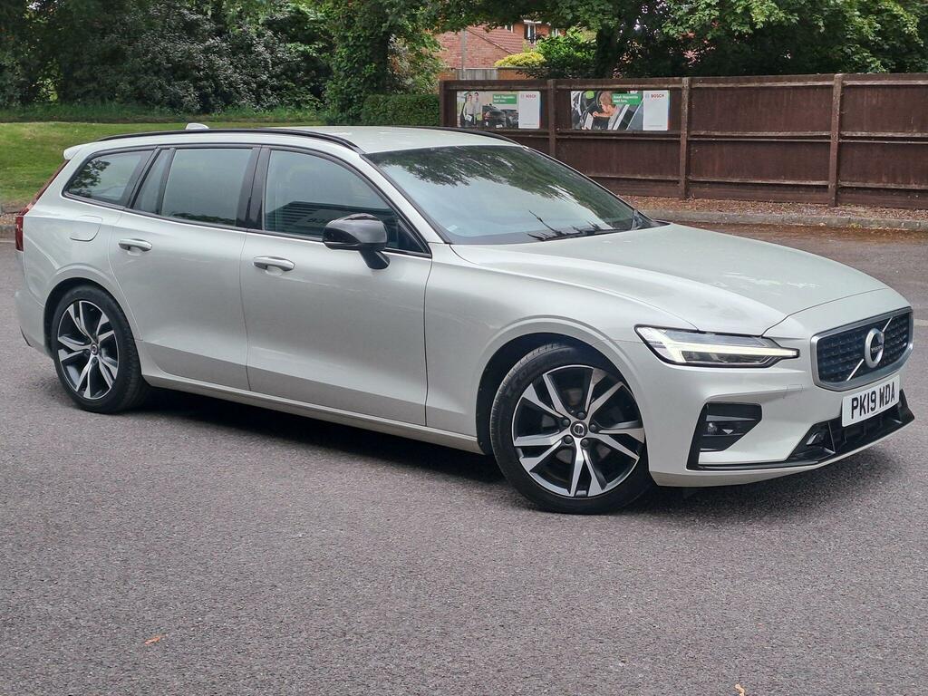 Volvo V60 2019 White