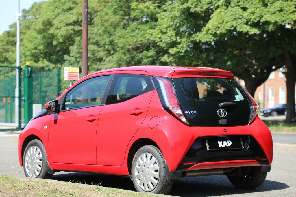 Toyota Aygo X X-play 1.0 Vvt-i X-play Euro 6 Red #6