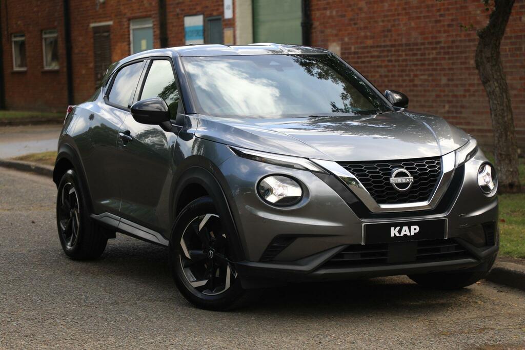 Nissan Juke N-connecta 1.0 Dig-t N-connecta Euro 6 Ss Grey