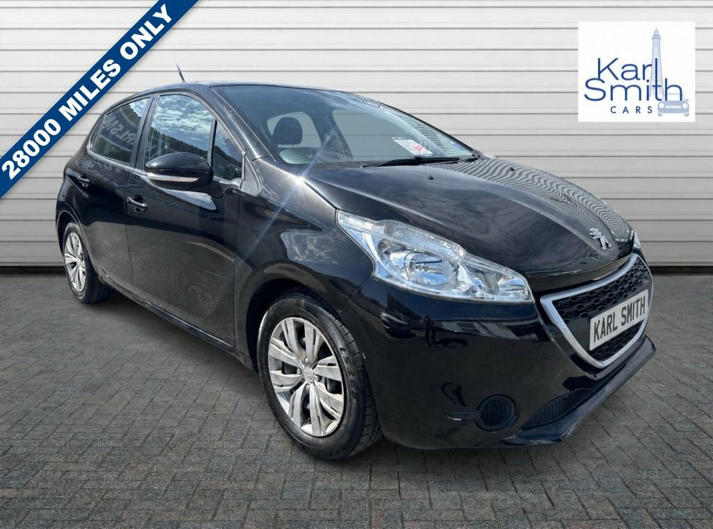 Peugeot 208 1L Access Black