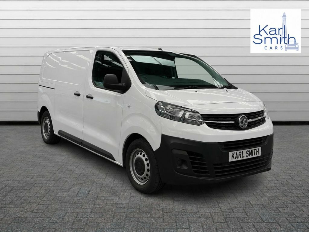 Vauxhall Vivaro 1.5L Edition White