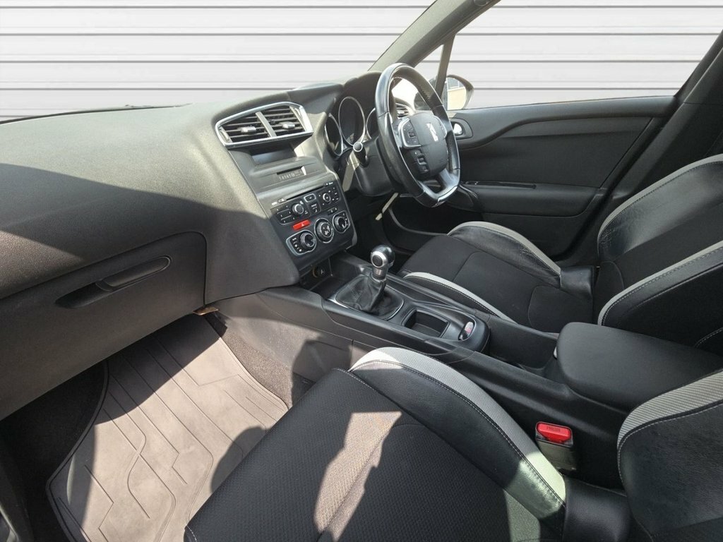 Citroen DS4 1.6 E-hdi Airdream Dstyle Euro 5 Ss White #12
