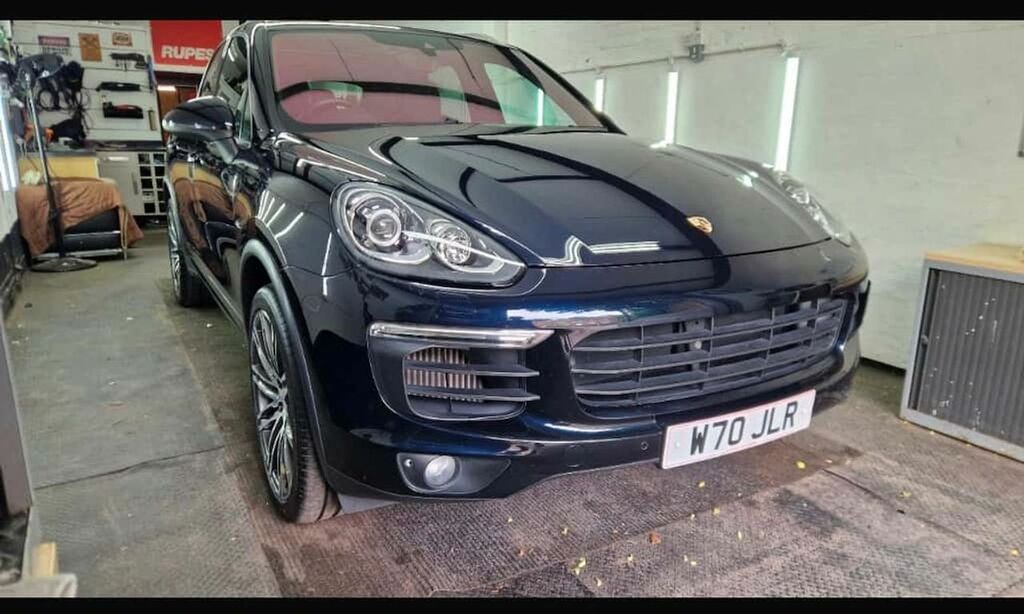 Porsche Cayenne D V8 S Tiptronic S 2 Owners,fsh,2015 Model Blue