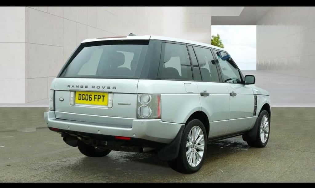 Land Rover Range Rover V8 Supercharged Fabulous Spec,rse,fsh Lovely Silver #2