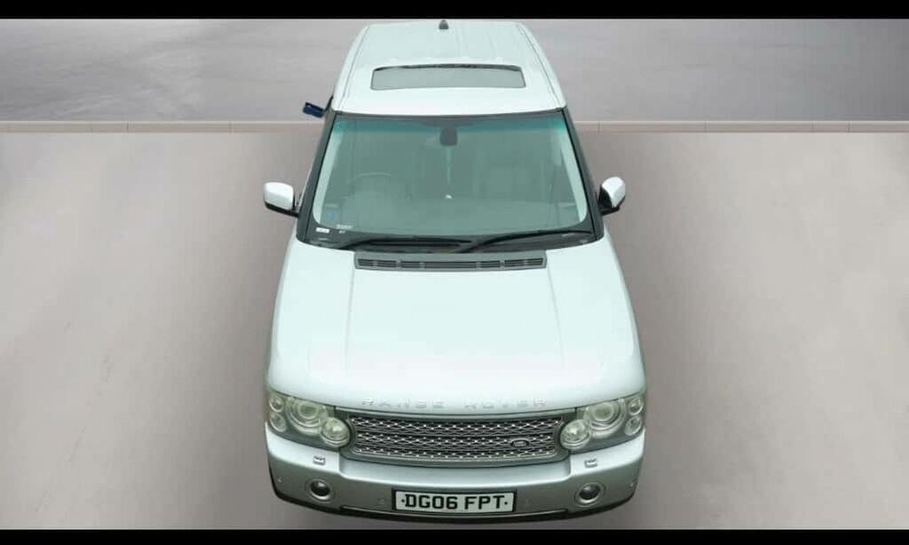 Land Rover Range Rover V8 Supercharged Fabulous Spec,rse,fsh Lovely Silver #6