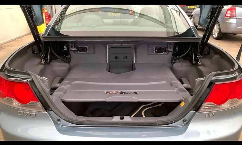 Volvo C70 2.5 T5 Se Lux Geartronic Grey #10