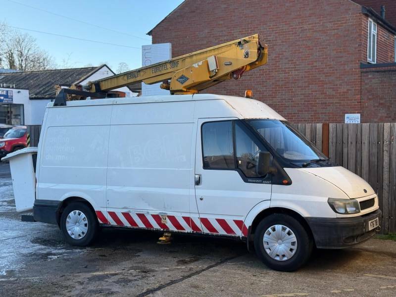 Ford Transit Custom Cherry Picker - 2001 Y716TNB White #3