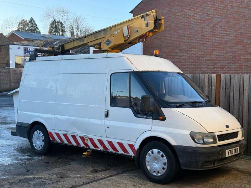 Ford Transit Custom Cherry Picker - 2001 Y716TNB White #2